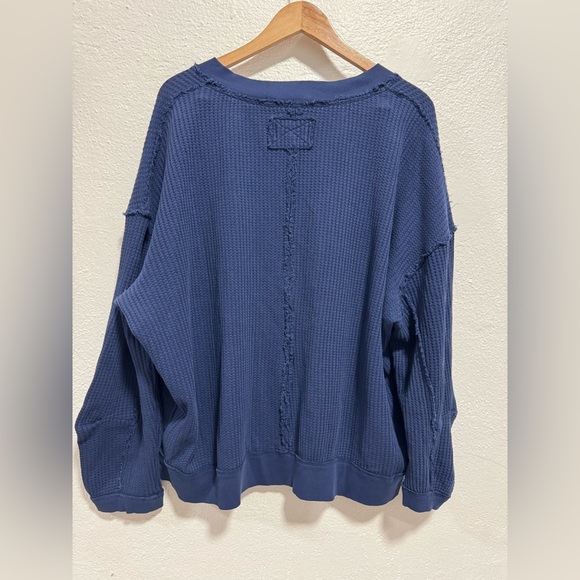 We The Free Ricky Waffle Thermal Oversized  V-neck Size Large Eclipse NWOT - Picture 4 of 9